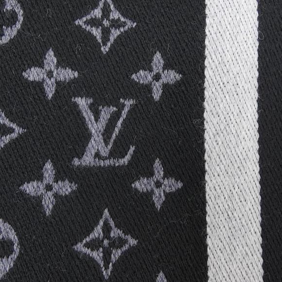 LOUIS VUITTON Black Scarf - Picture 4 of 4